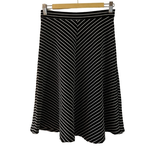 YA Los Angles Striped A-line Skirt S - Picture 1 of 2